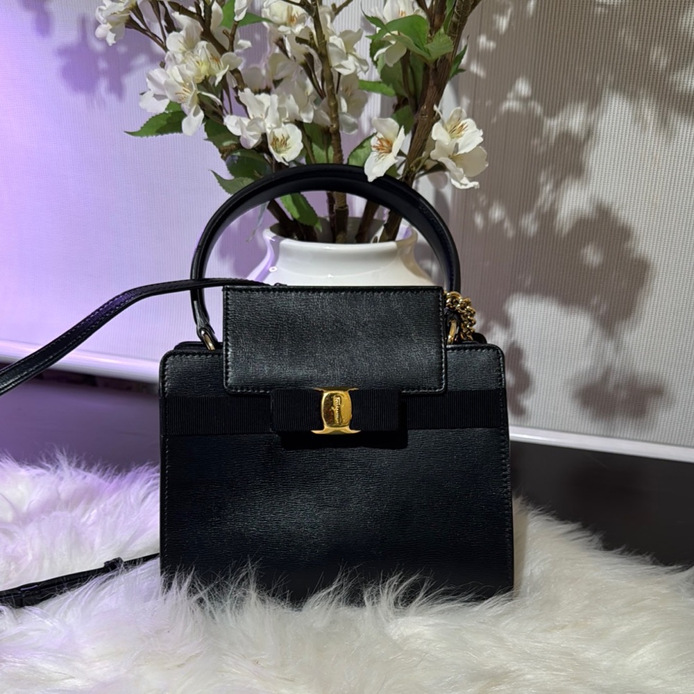 SALVATORE FERRAGAMO Small Vara Bow Bag